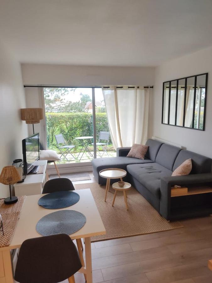 37M With Terrace And Garden Near The Sea Appartement Cabourg Buitenkant foto